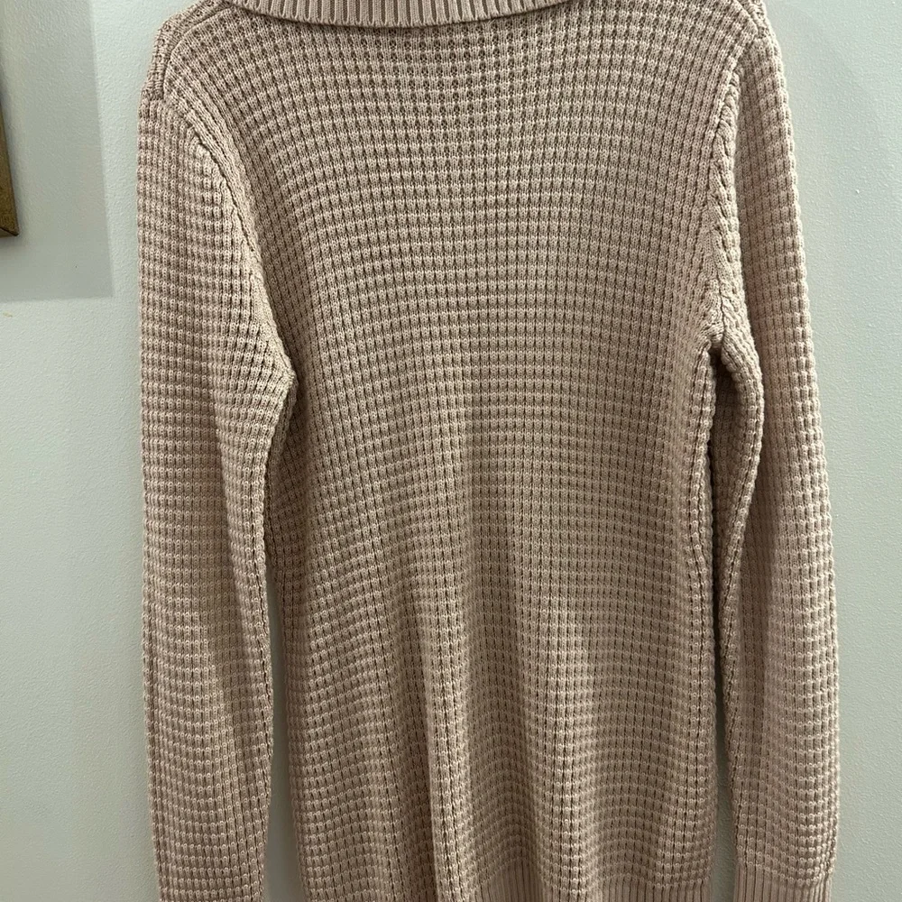Calvin Klein Women’s Pink Cowl Neck Knit Long Sweater Gold Buttons Size M - Picture 5 of 7